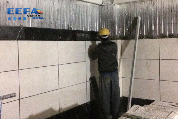 زیرسازی کاشی و سرامیک روی سطوح بتنی